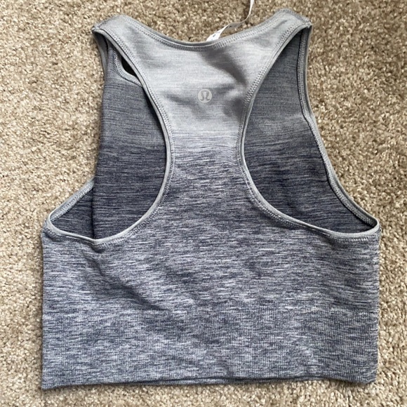 Lululemon Never Worn Crop Top/Sports Bra - Picture 3 of 3
